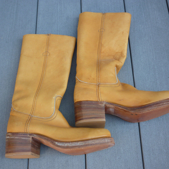 frye campus boots mens